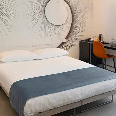 La Dei Cavalieri מלון *