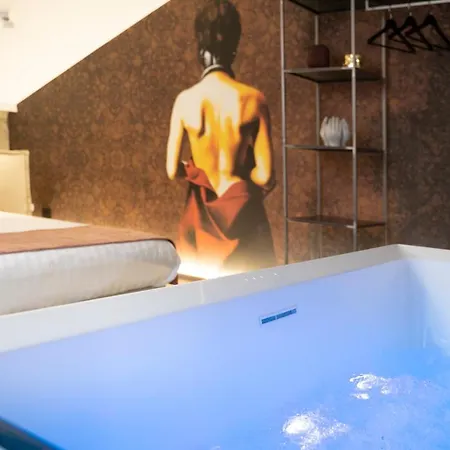 La Dei Cavalieri * צ'יביטאנובה מארקה