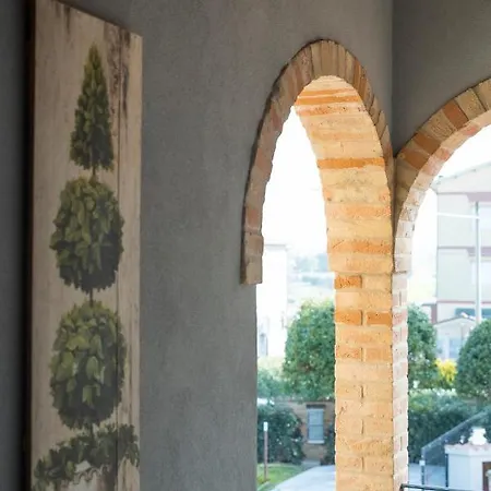 מלון La Dei Cavalieri *