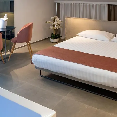 מלון La Dei Cavalieri *