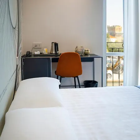 La Dei Cavalieri מלון צ'יביטאנובה מארקה