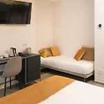 La Dei Cavalieri تْشيفيتانوفا ماركي